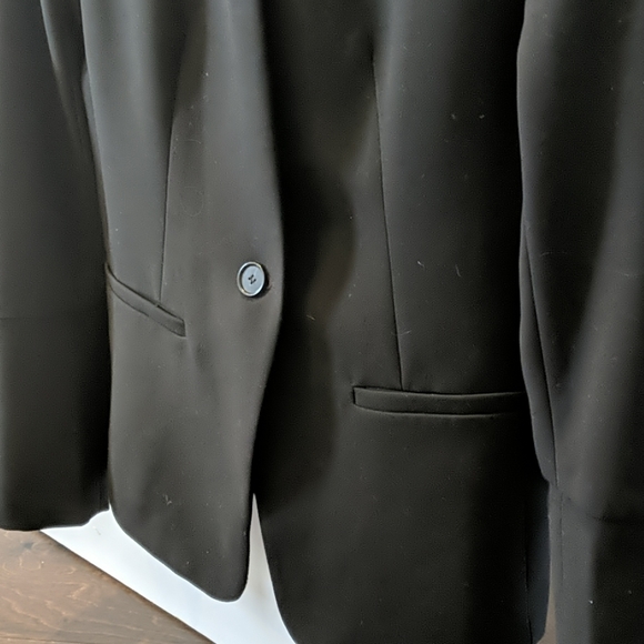 LOFT Blazer - Picture 2 of 4